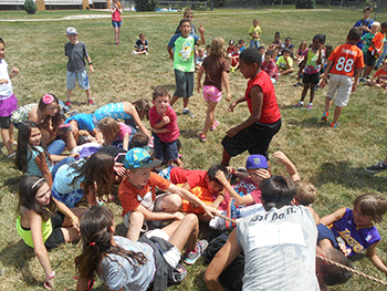 8.25.15_CO_Tug-o-War 8.25.15_CO_Tug-o-War