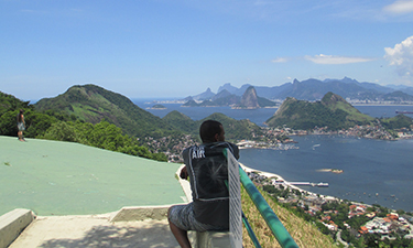 The spectacular view of Guanabara and the city of Rio de Janeiro from the hang-gliding pad at City Park in Niteroi is acknowledged as one of the most scenic views in Brazil. The spectacular view of Guanabara and the city of Rio de Janeiro from the hang-gliding pad at City Park in Niteroi is acknowledged as one of the most scenic views in Brazil.