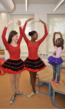 Targeted teen programming at Carver Park teaches healthy skills and behaviors to last a lifetime. Targeted teen programming at Carver Park teaches healthy skills and behaviors to last a lifetime.